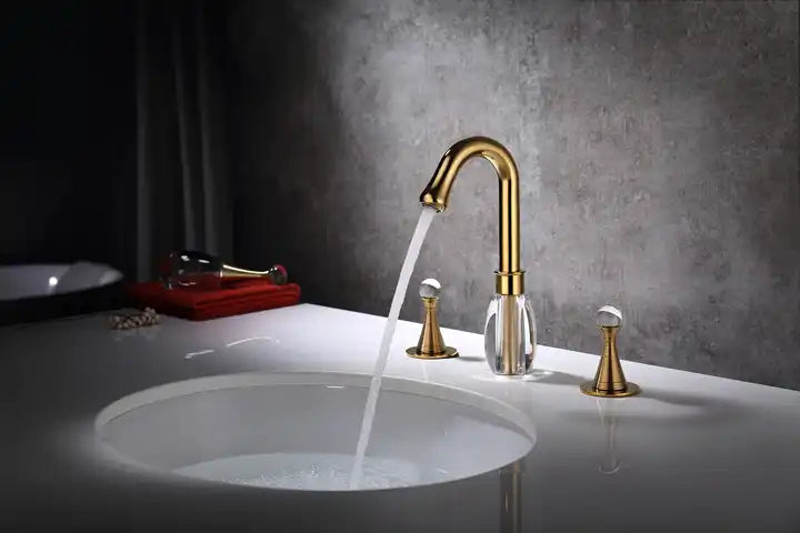 A|M Aquae Crystal Basin Faucet