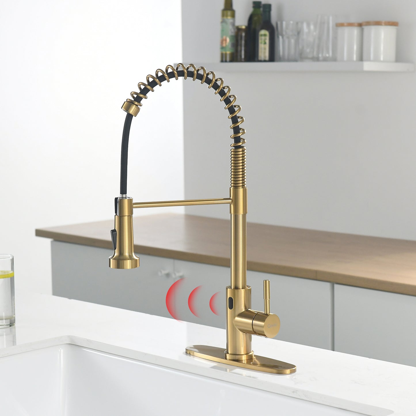 Single-Handle Touchless Sensor Gooseneck Pull-Down Sprayer Kitchen Faucet
