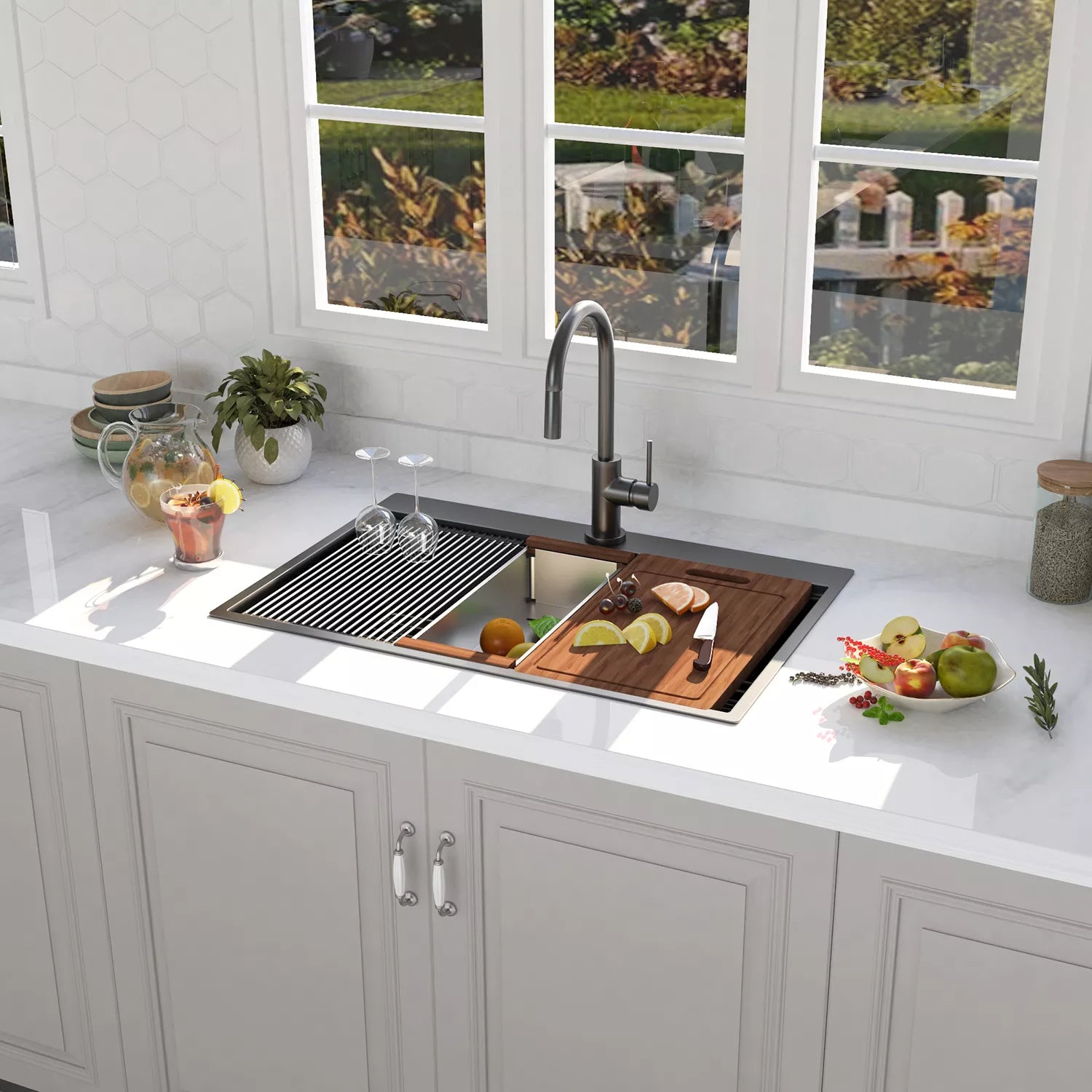 KITCHEN & BATHROOM HARDWARE