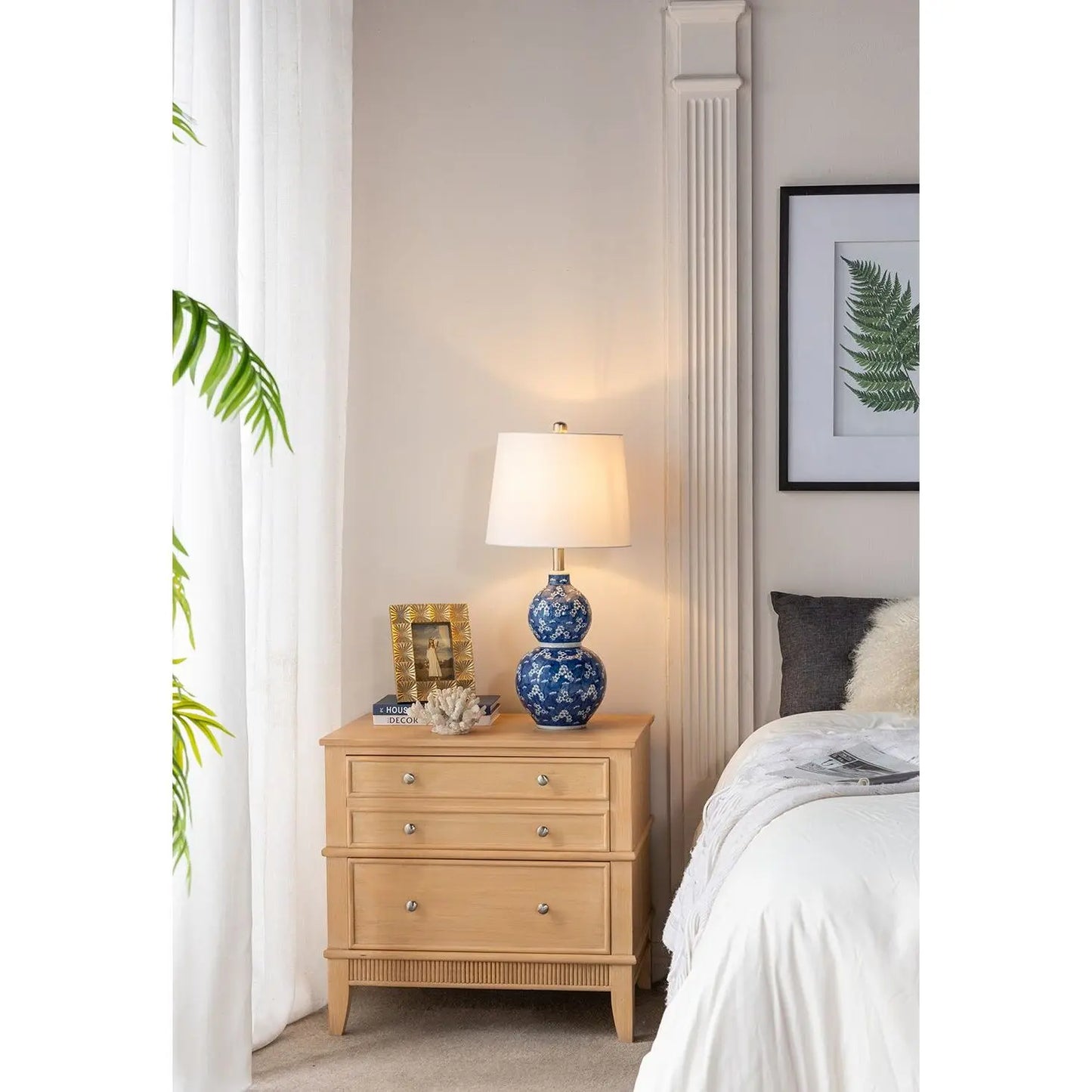 Blue and White Two-Tiered Ceramic Vase Table Lamp Elegant Round Design with Stylish Vase Shape