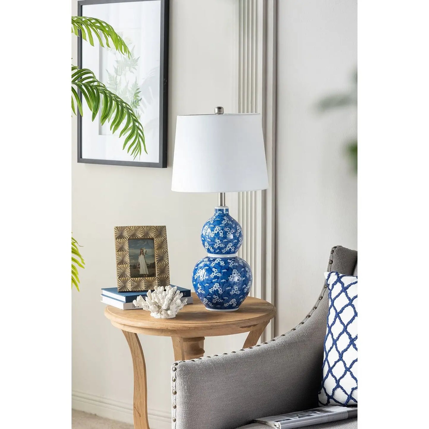 Blue and White Two-Tiered Ceramic Vase Table Lamp Elegant Round Design with Stylish Vase Shape