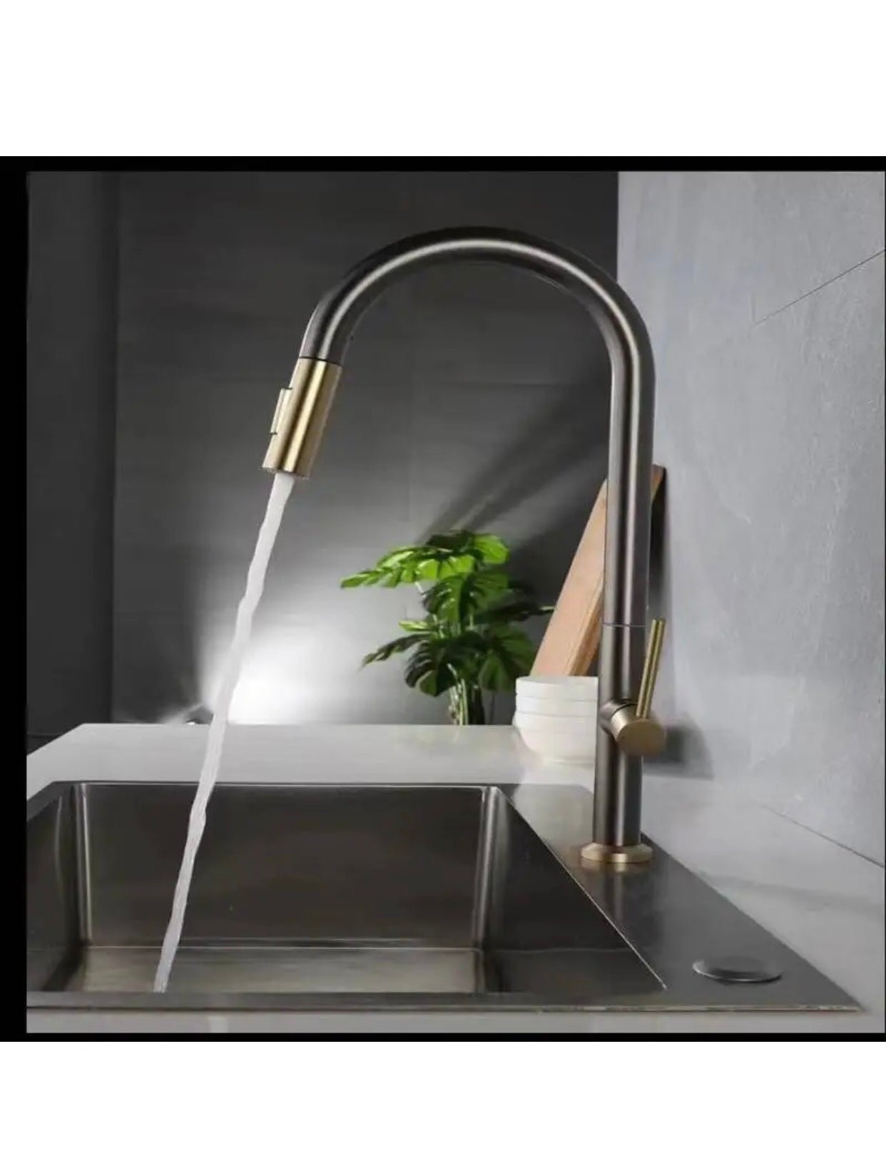 A|M Aquae Luxury 360 degree swivel spout kitchen sink faucet steel single handle pull down kitchen faucet