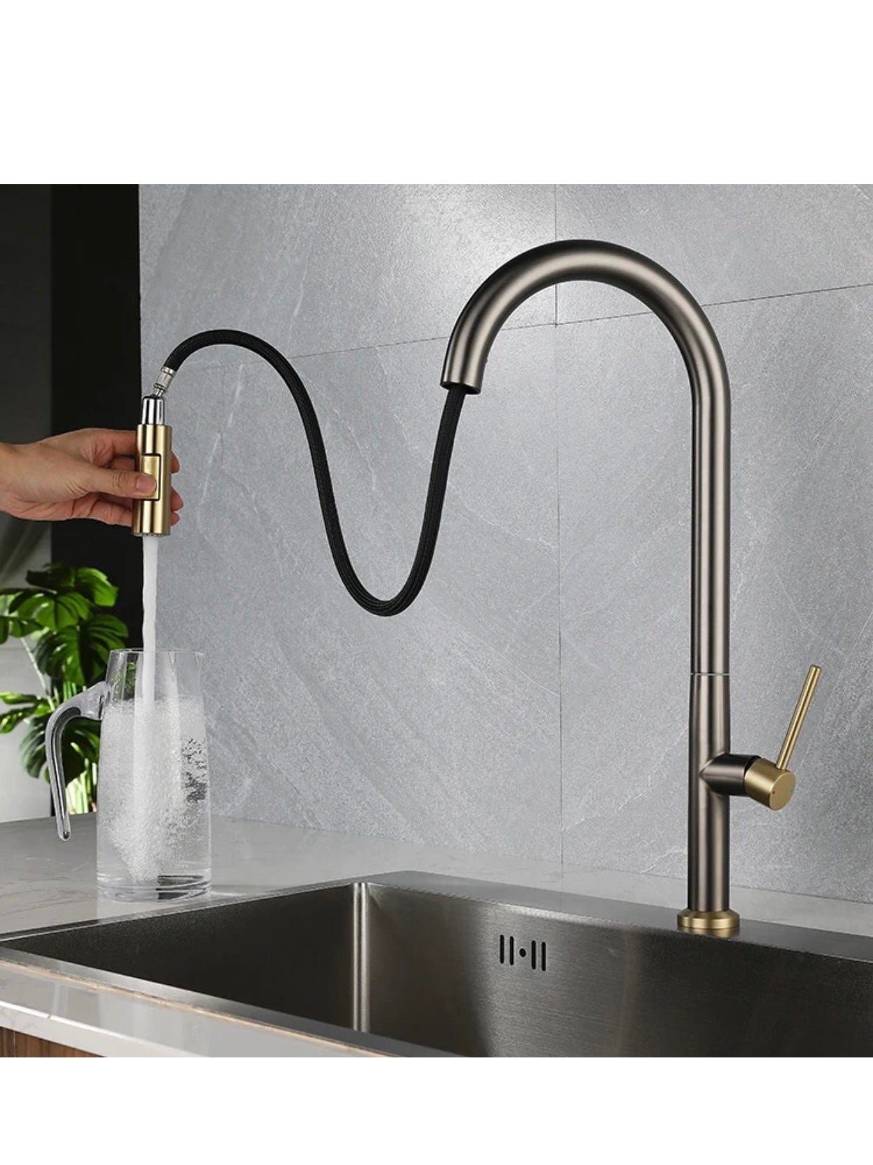 A|M Aquae Luxury 360 degree swivel spout kitchen sink faucet steel single handle pull down kitchen faucet