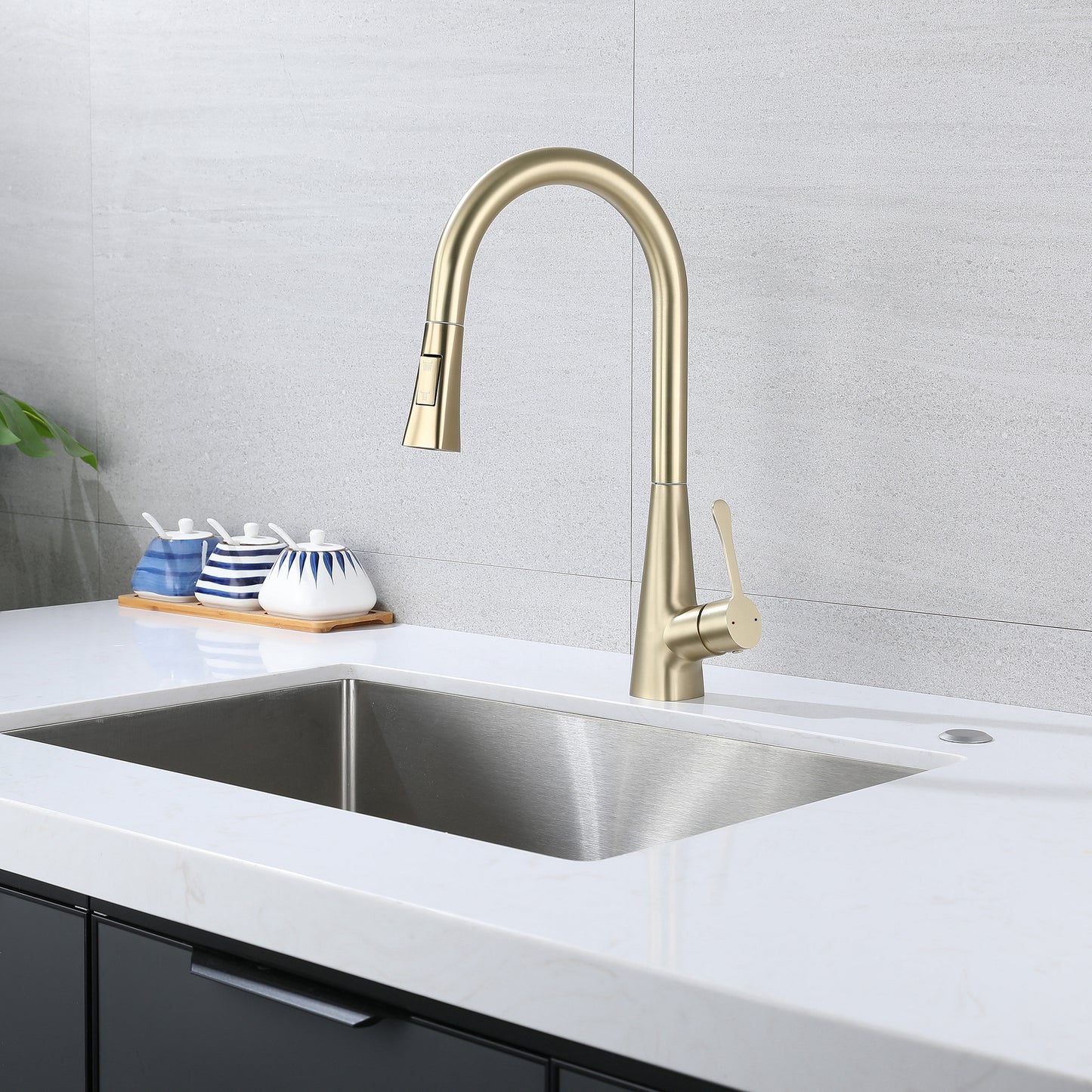AvaMalis A|M Aquae Kitchen Faucet with Pull Down Sprayer Brushed Gold, High Arc Single Handle Kitchen Sink Faucet , Commercial Modern Stainless Steel Kitchen Faucets